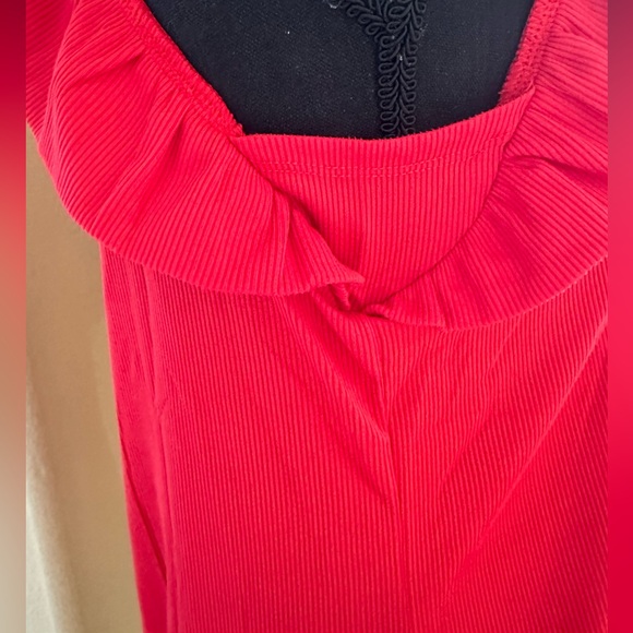 LulaRoe Leann ruffle top. Size XS. - Picture 2 of 7